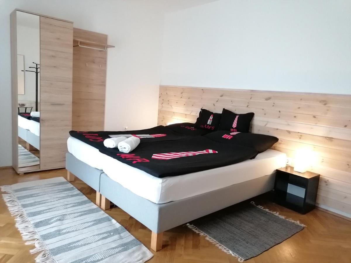 Panorama Birtok - Wellness Panzio, Konferencia Es Rendezvenykoezpont Bed and Breakfast Győrújbarát Eksteriør billede